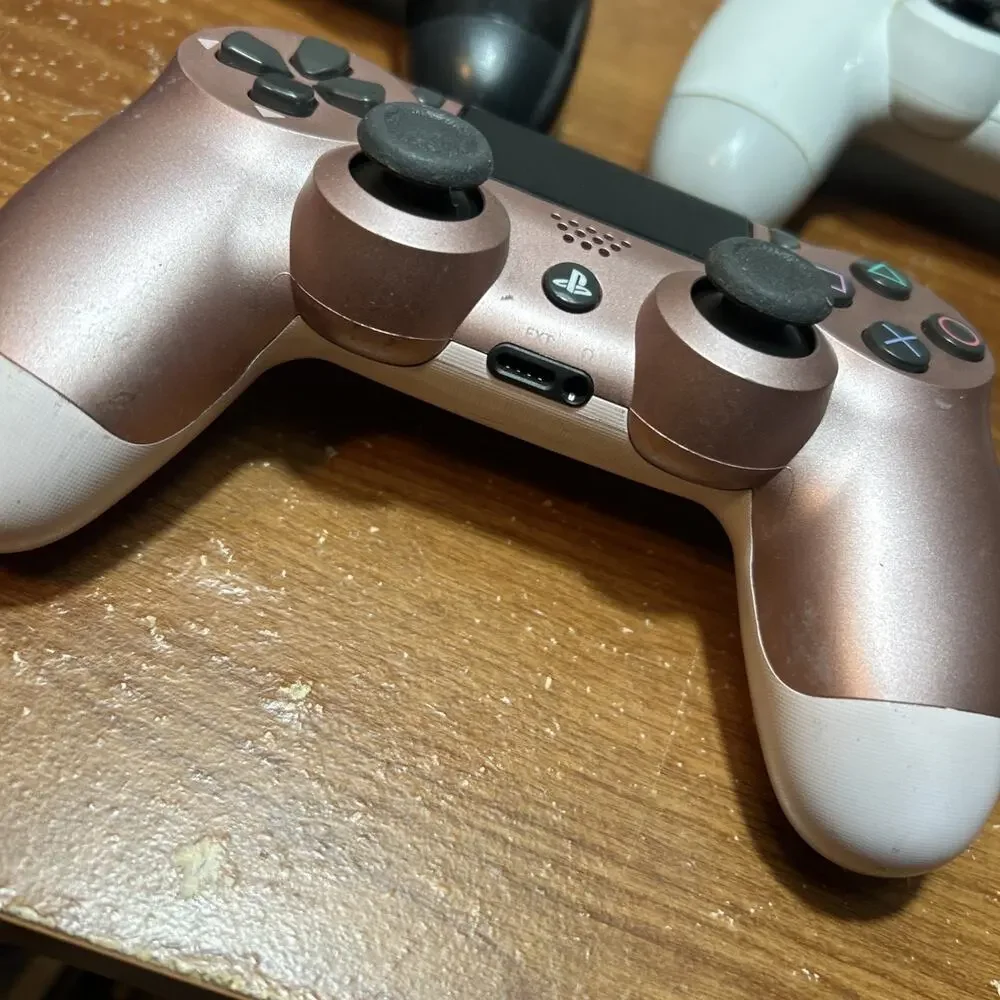 Sony Dualshock Controllers Playstation 4 LOT OF 3 Untested